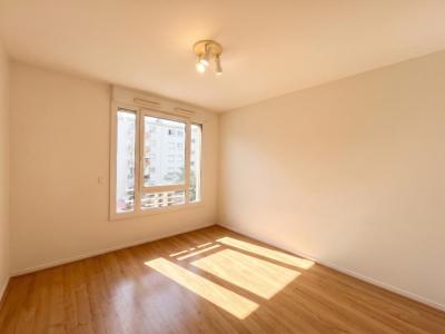 Louer Appartement Lyon-3eme-arrondissement 865 euros