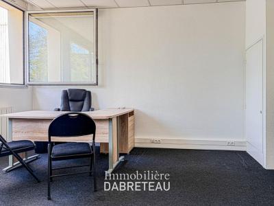 Louer Commerce 23 m2 Dardilly