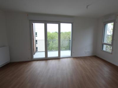 For rent Nantes 3 rooms 62 m2 Loire atlantique (44300) photo 1
