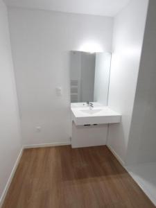 For rent Nantes 3 rooms 62 m2 Loire atlantique (44300) photo 3