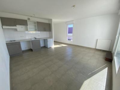For rent Saint-herblain 2 rooms 47 m2 Loire atlantique (44800) photo 2