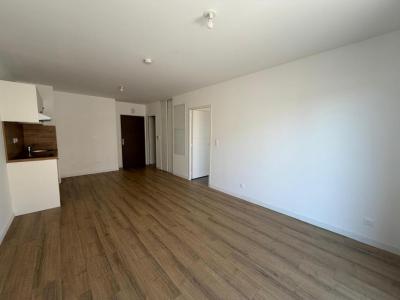 For rent Sorinieres 2 rooms 41 m2 Loire atlantique (44840) photo 1