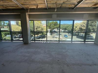 Louer Bureau 155 m2 Manosque