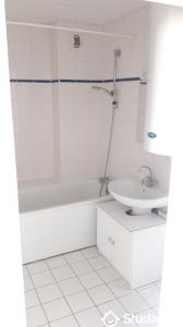 Louer Appartement Paris-10eme-arrondissement 1577 euros