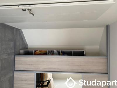 Louer Appartement 80 m2 Pia