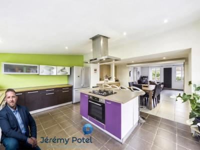 For sale Avesnes-les-aubert 6 rooms 99 m2 Nord (59129) photo 0
