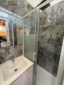 For rent Servon-sur-vilaine 3 rooms 42 m2 Ille et vilaine (35530) photo 3