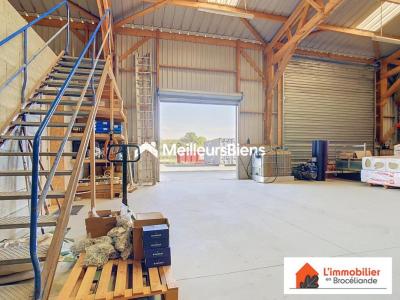 For rent Plelan-le-grand 2 rooms 200 m2 Ille et vilaine (35380) photo 0