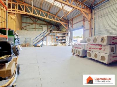 Louer Local commercial 200 m2 Plelan-le-grand