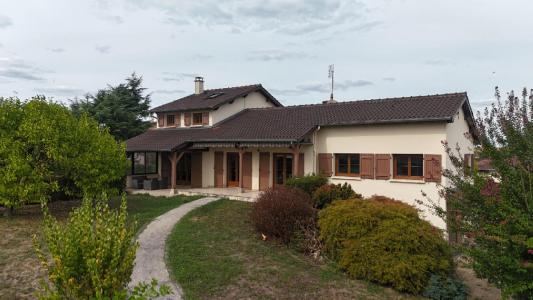 For sale 8 rooms 166 m2 Saone et loire (71260) photo 0