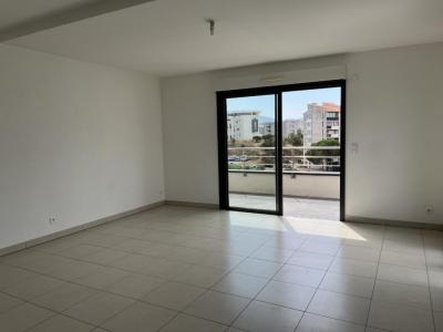 Louer Appartement 75 m2 Ajaccio