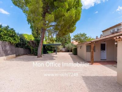 For sale Aix-en-provence 8 rooms 250 m2 Bouches du Rhone (13090) photo 3