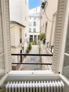 For sale Paris-1er-arrondissement 2 rooms 31 m2 Paris (75001) photo 4