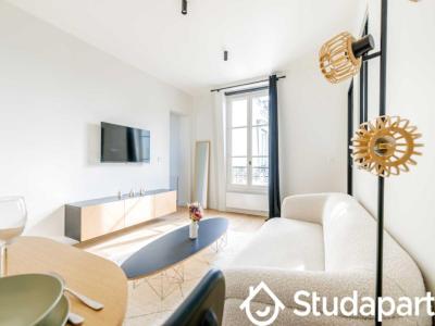 For rent Paris-10eme-arrondissement 1 room 38 m2 Paris (75010) photo 2