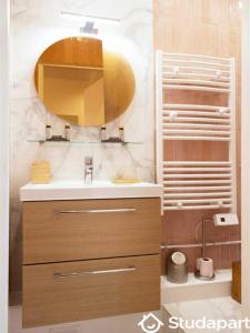 For rent Paris-3eme-arrondissement 1 room 16 m2 Paris (75003) photo 3
