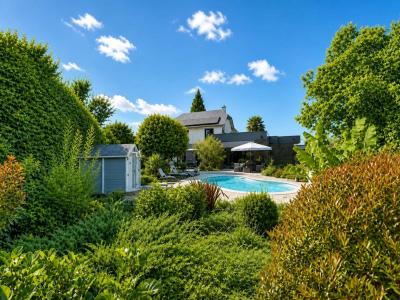For sale Lubersac 6 rooms 243 m2 Correze (19210) photo 1