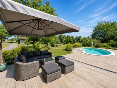 For sale Lubersac 6 rooms 243 m2 Correze (19210) photo 4