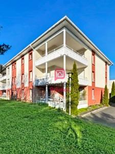 For sale Merignac 3 rooms 61 m2 Gironde (33700) photo 0