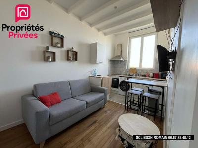 For sale Royan 2 rooms 31 m2 Charente maritime (17200) photo 1