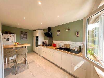 For sale Enval 5 rooms 95 m2 Puy de dome (63530) photo 1