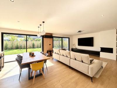 For sale Montreuil-juigne 6 rooms 170 m2 Maine et loire (49460) photo 3