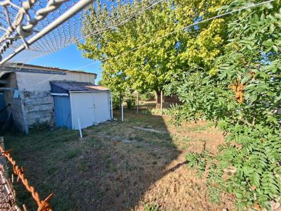 For sale Saint-estephe 4 rooms 80 m2 Gironde (33180) photo 1