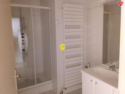 For sale Bourges 3 rooms 61 m2 Cher (18000) photo 4