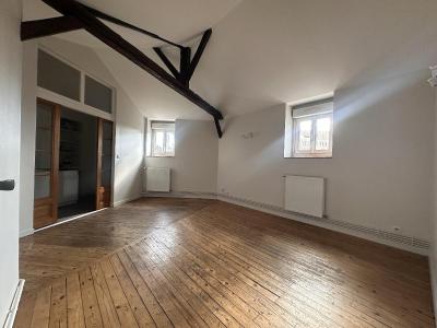 For sale Gare 2 rooms 39 m2 Sarthe (72000) photo 0