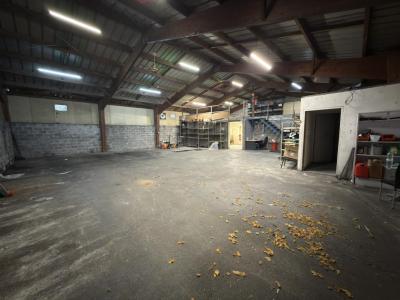 Louer Commerce 600 m2 Sainte-rose