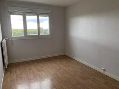Louer Appartement 103 m2 Saint-florentin
