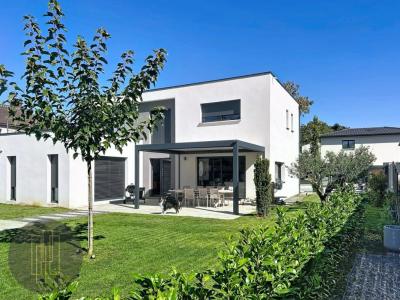 For sale Rochetaillee-sur-saone 5 rooms 187 m2 Rhone (69270) photo 0