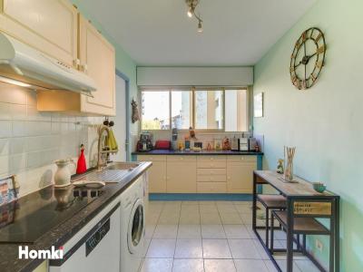 For sale Marseille-8eme-arrondissement 3 rooms 77 m2 Bouches du Rhone (13008) photo 4