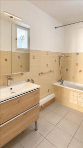 For rent Cavaillon 3 rooms 64 m2 Vaucluse (84300) photo 3