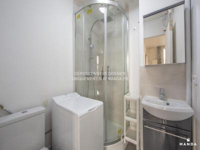 Louer Appartement Paris-11eme-arrondissement 1122 euros