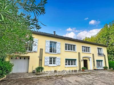 For sale Carcassonne 13 rooms 390 m2 Aude (11000) photo 0