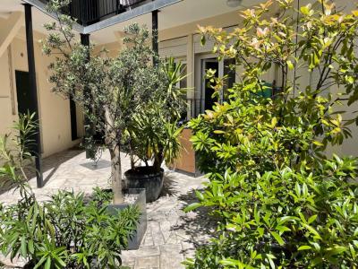 Acheter Immeuble 619 m2 Saint-denis