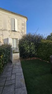For rent Cognac 4 rooms 106 m2 Charente (16100) photo 2