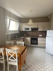 Louer Appartement Lyon-8eme-arrondissement 965 euros