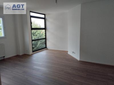 For rent Beauvais 3 rooms 73 m2 Oise (60000) photo 1