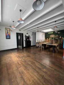 Acheter Local commercial Lorient 328600 euros