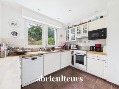 Acheter Appartement Celle-saint-cloud 615000 euros
