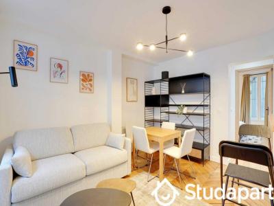 For rent Paris-18eme-arrondissement 1 room 33 m2 Paris (75018) photo 0