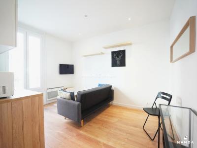 For rent Bois-colombes 1 room 28 m2 Hauts de Seine (92270) photo 0