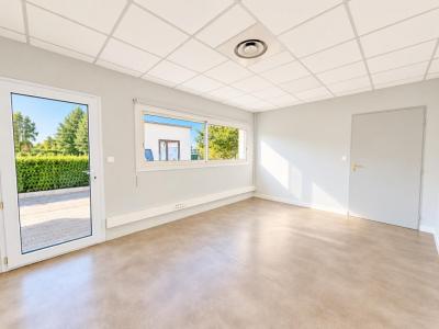 Louer Local commercial Taillan-medoc Gironde
