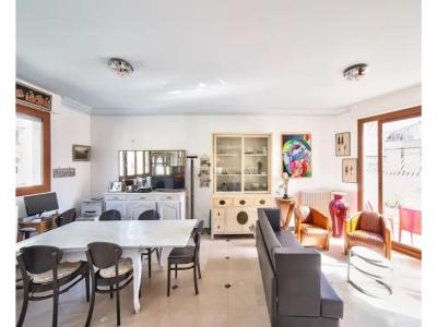 For rent Bordeaux 4 rooms 167 m2 Gironde (33000) photo 0