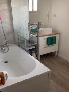 For rent Cadaujac 3 rooms 70 m2 Gironde (33140) photo 2