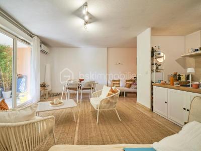 Acheter Appartement 63 m2 Saint-cyr-sur-mer