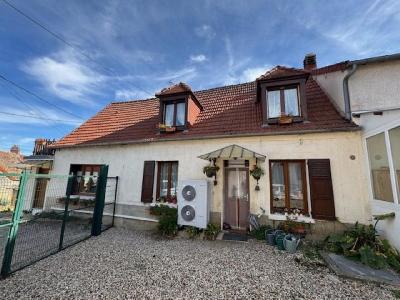 For sale 6 rooms 126 m2 Aisne (02220) photo 0