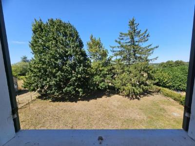 For sale SAUZE-VAUSSAIS 7 rooms 181 m2 Charente (16240) photo 2