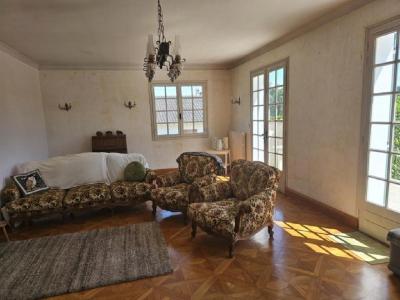 For sale SAUZE-VAUSSAIS 7 rooms 181 m2 Charente (16240) photo 3